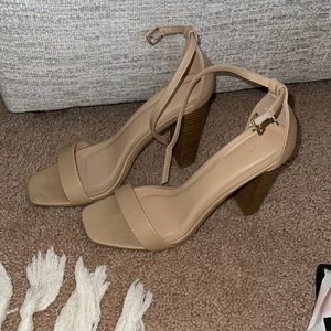 Nude Heels Size 8